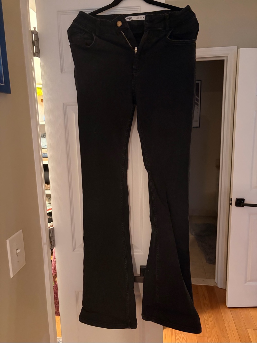 Zara Black Flared Women’s Jeans